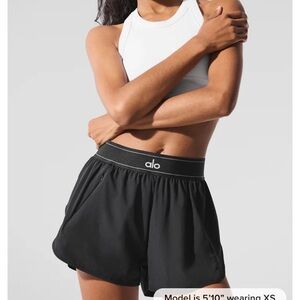 ALO Yoga Women's Black Athletic Shorts